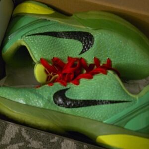 Nike Lime Green "Grinches" Sz 9.5 Mens
